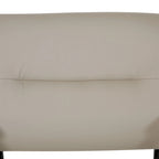 Sillón para invitados de piel sintética y estructura con acabado negro